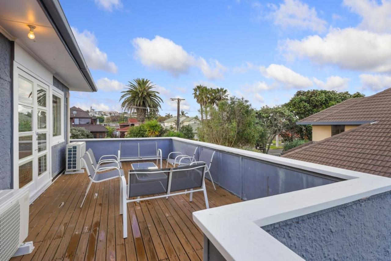 Amazing Home By Beach - Fully Aircon-Ed - Wifi Auckland Esterno foto