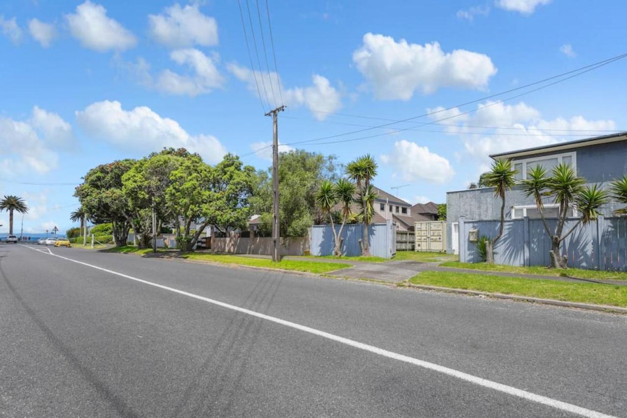 Amazing Home By Beach - Fully Aircon-Ed - Wifi Auckland Esterno foto